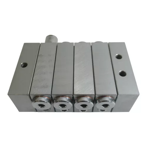 daikin-lubrication-m-4-id-distributing-valve-block Daikin Lubrication | M-4-ID | Distributing Valve Block