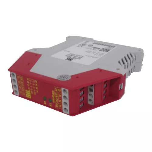 Omron | SR103AM01 | Safety Relay